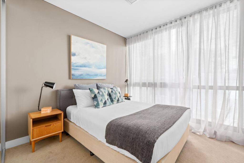 Apartment Secluded Surry Hills Escape With Private Balcony Sydney